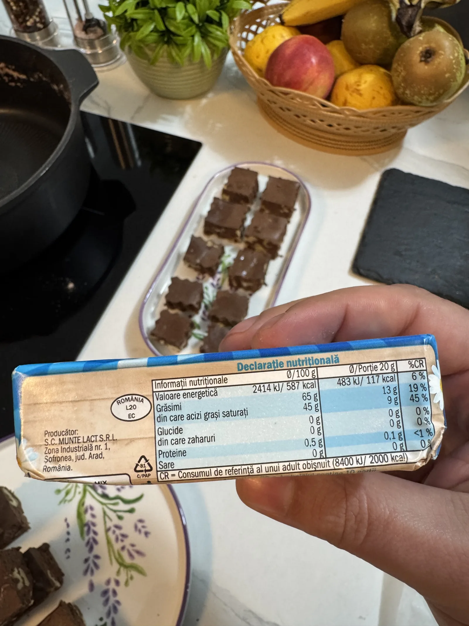 Informațiile nutriționale ale untului Pilos de la Lidl 