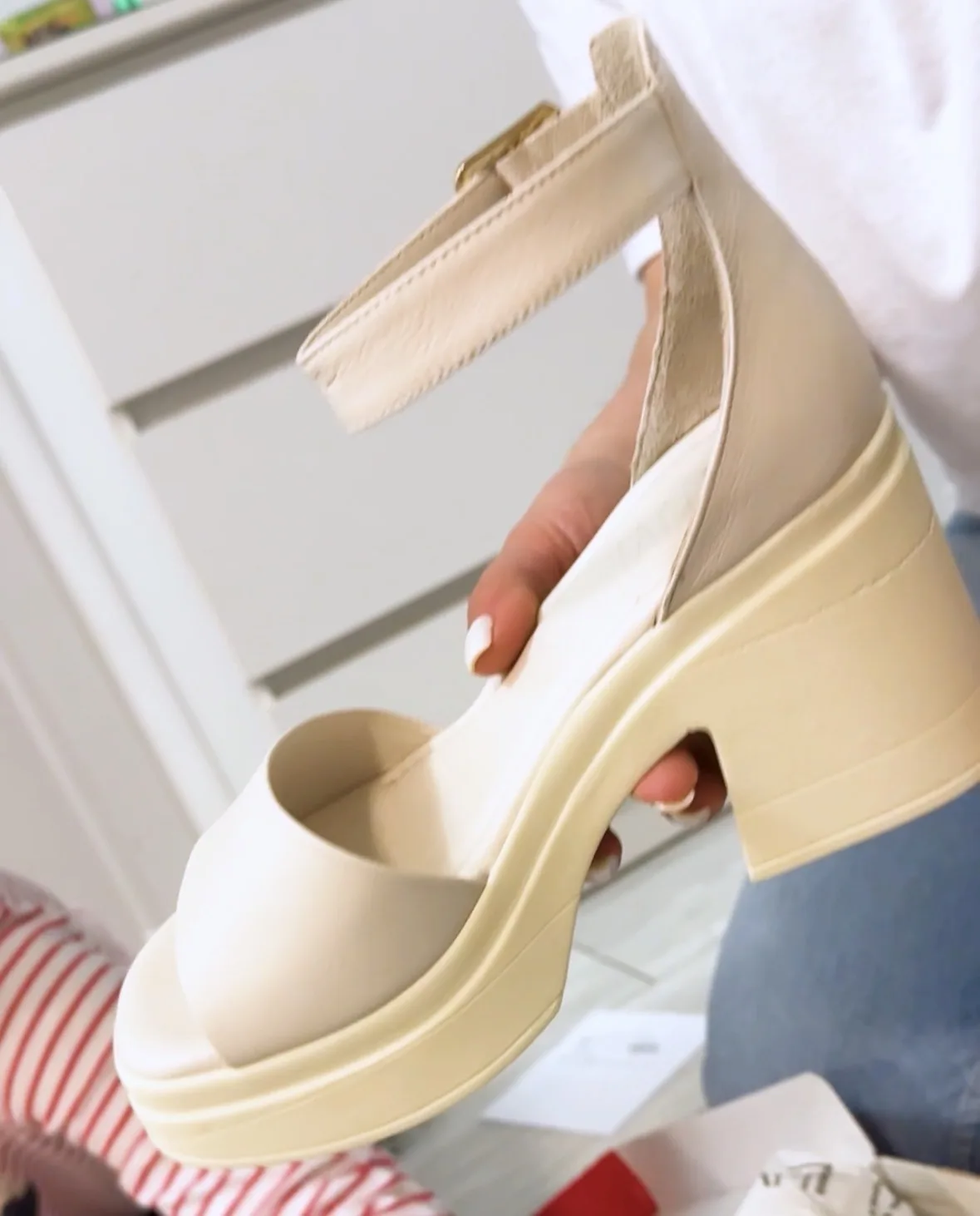 sandale Luvishoes