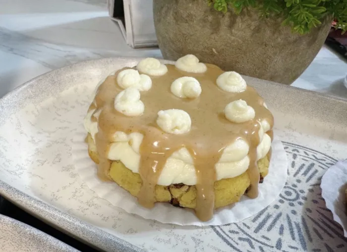 Biscuiți cu unt și cremă de mascarpone