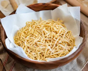 taietei de casa cu ou
