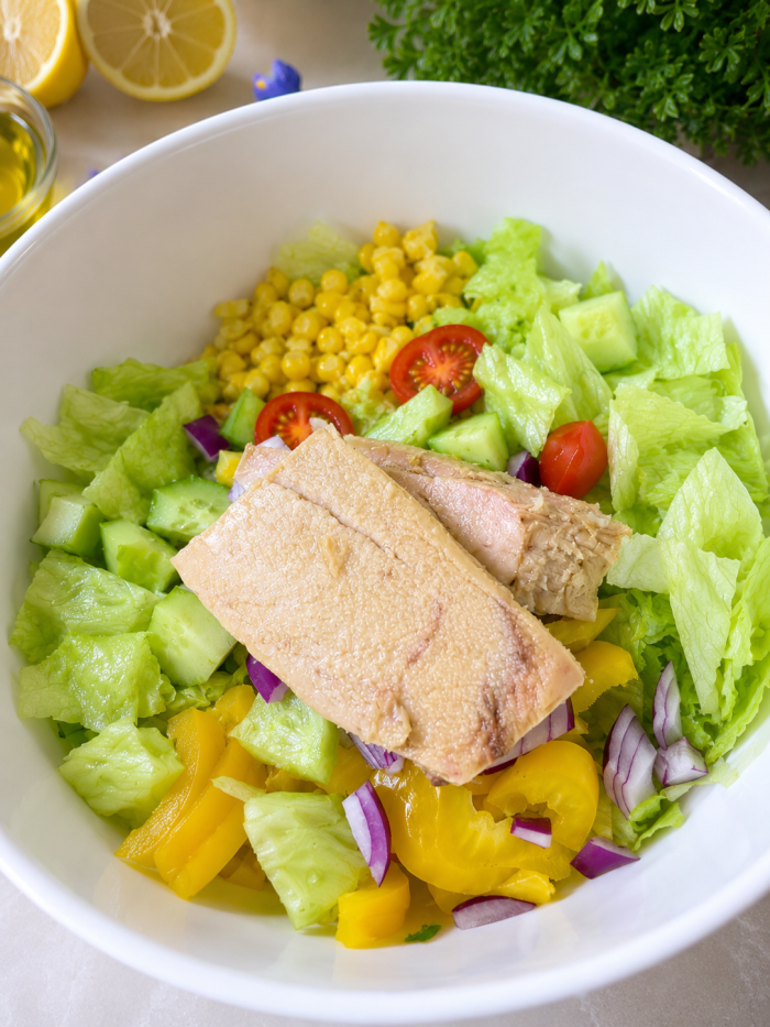 salata de ton alb cu cruditati