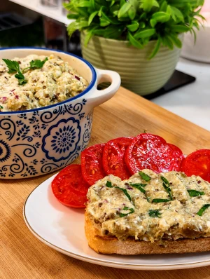 salata de vinete proteica